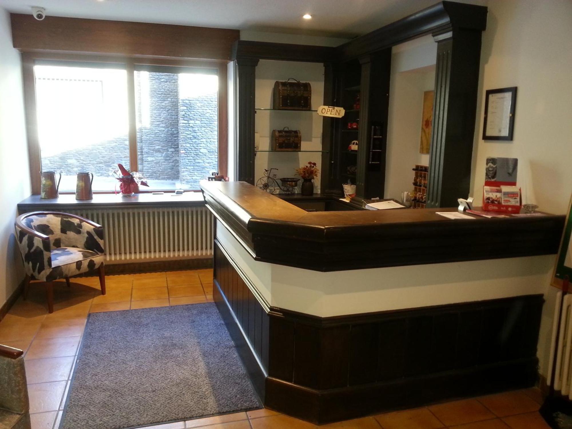 Hotel Arinsal Luaran gambar