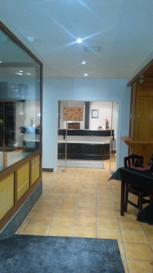 Hotel Arinsal Bilik gambar