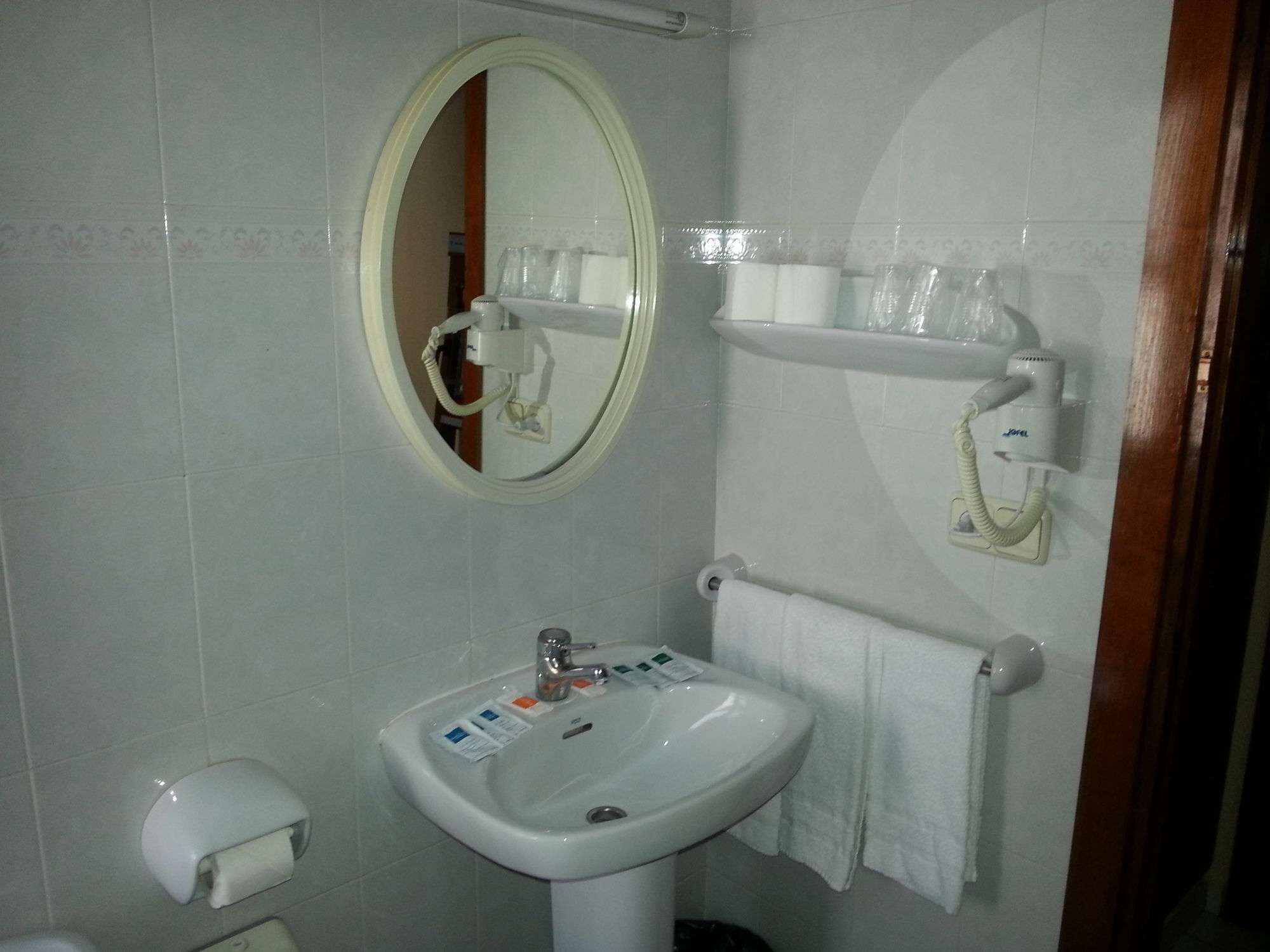 Hotel Arinsal Luaran gambar