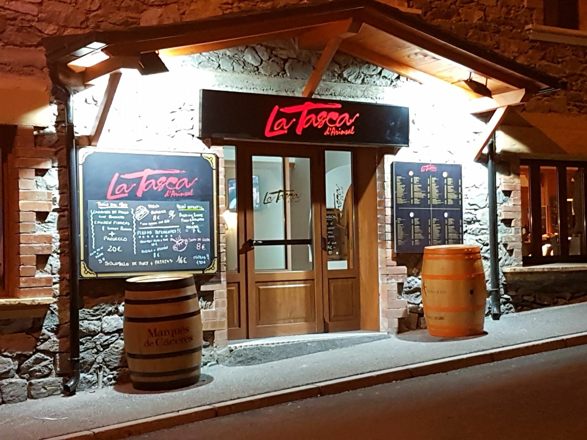 Hotel Arinsal Luaran gambar