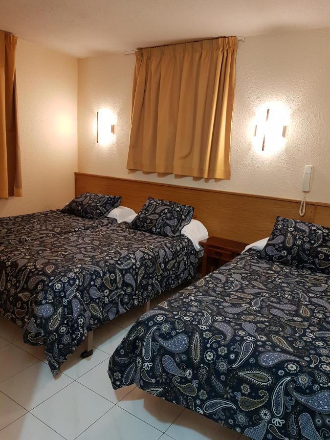 Hotel Arinsal Bilik gambar